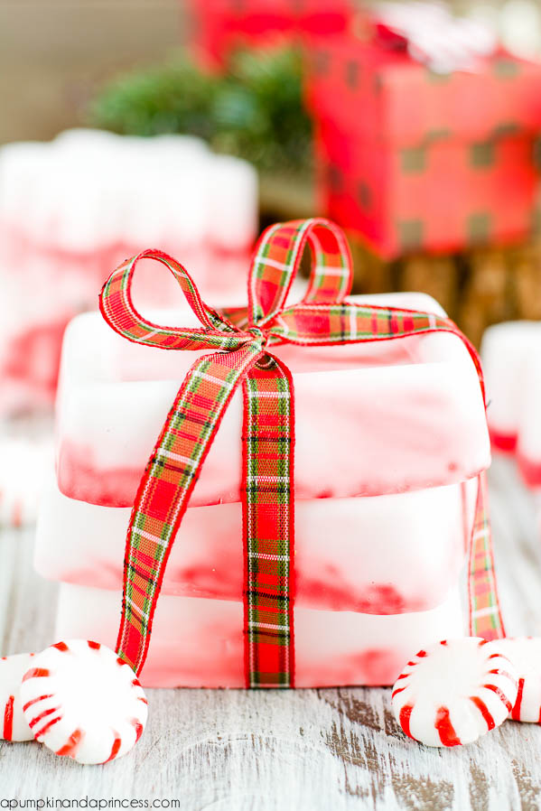 Homemade Peppermint Soap | Most-Liked Homemade Soap Recipes For Frugal Homesteaders