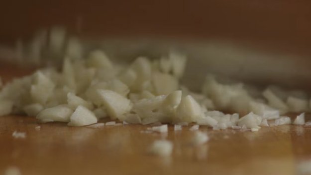 chop | Homemade Spaghetti Sauce To Savor Or Store For The Holidays chop | Homemade Spaghetti Sauce To Savor Or Store For The Holidays