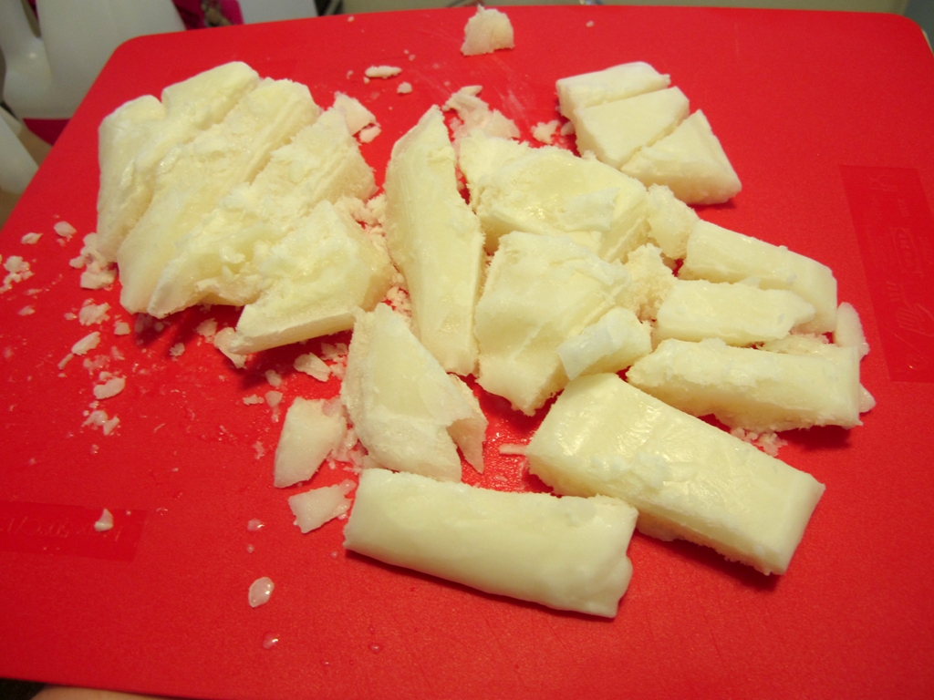 goat milk soap, goats milk soap, goats milk soap recipe, goats milk soap recipe, how to make goat milk soap, making goats milk soap, making goat milk soap at home, easy goats milk soap recipe