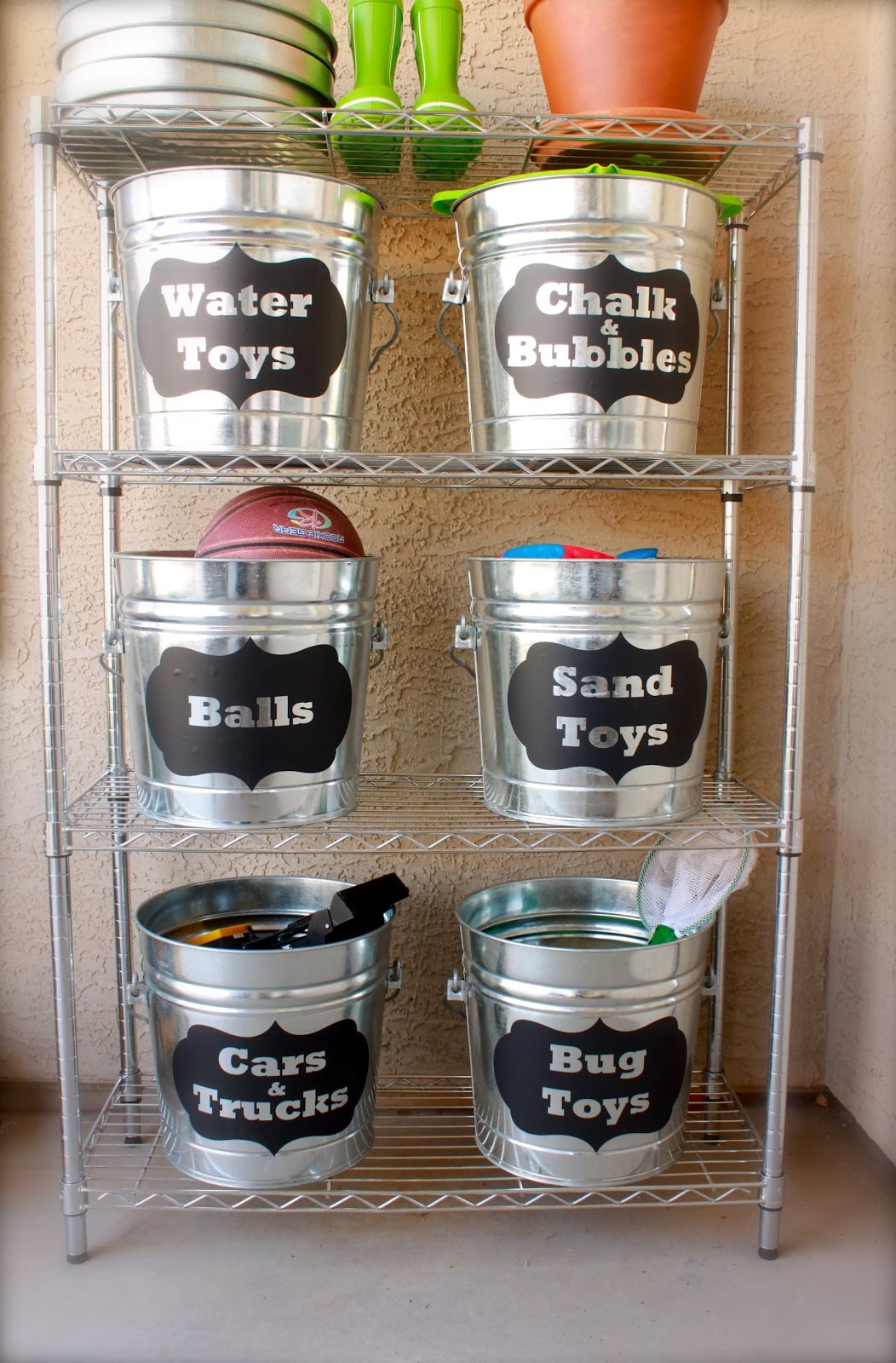 Bucket Outdoor Toy Storage | Extra Space Storage Ideas | Make Your Space Work For You