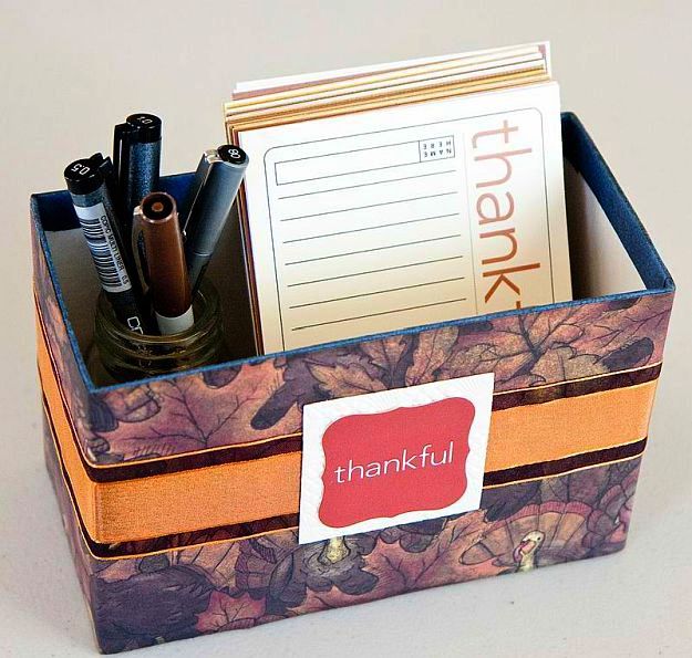 Personalized Thankful Booklets | Thanksgiving Traditions Every Family Should Do