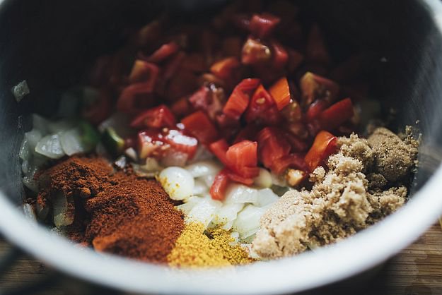 Prepare The Rest Of The Ingredients Step 5 | Roasted Red Pepper Garlic Chutney | Homesteading Recipe Prepare The Rest Of The Ingredients Step 5 | Roasted Red Pepper Garlic Chutney | Homesteading Recipe