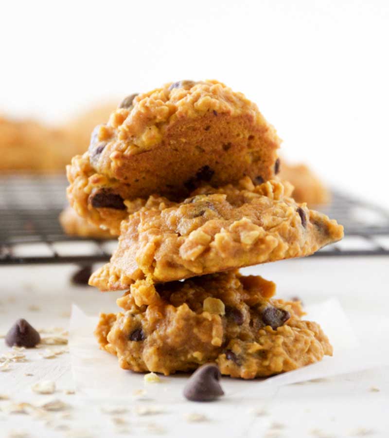 Pumpkin Oatmeal Chocolate Chip Cookies | pumpkin recipes dessert