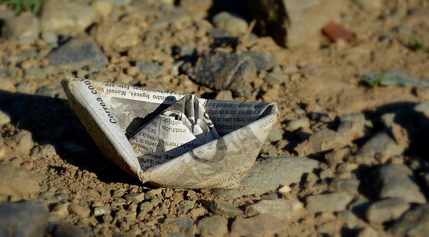 More Uses For Newspapers | Repurposed Materials | Transform And Recycle Common Household Items More Uses For Newspapers | Repurposed Materials | Transform And Recycle Common Household Items