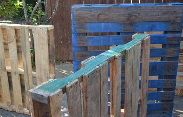Select Your Pallets and Deconstruct Them | How To Build A Homemade Pallet Smoker