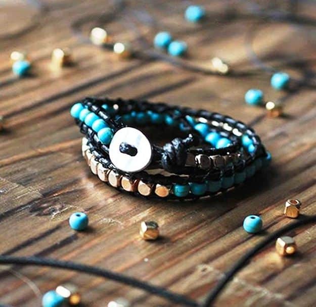 DIY Beaded Bracelet | Stunningly Easy Homemade Stocking Stuffer Ideas