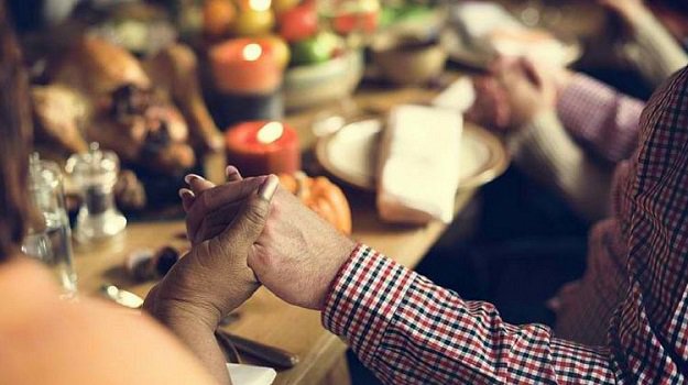 Thanksgiving Traditions Every Family Should Do