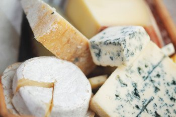 Cheese & Wine Pairings Cheese & Wine Pairings