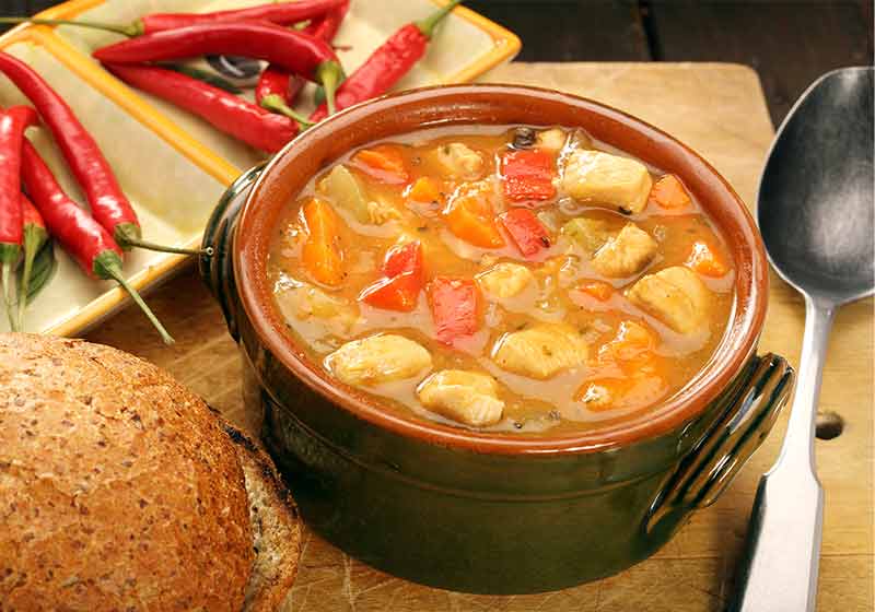 Turkey stew with hot chilli in bowl | thanksgiving dinner recipes