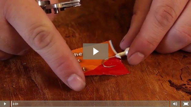 VIDEO How to Make Fishing Lures - Fishing and Lure Making - Survival Lures - Trash Fly