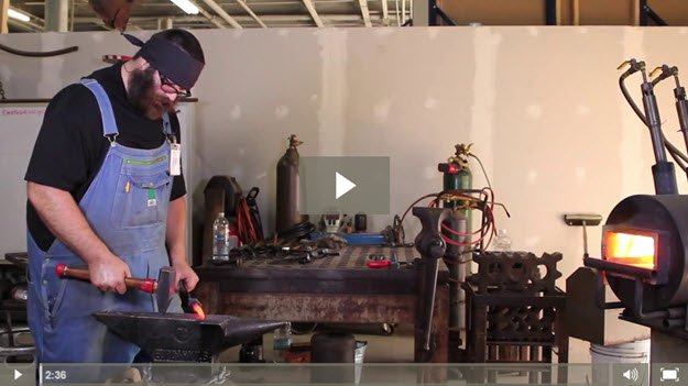 VIDEO How to Make a Railroad Spike Knife - Drawing Your Blade Width