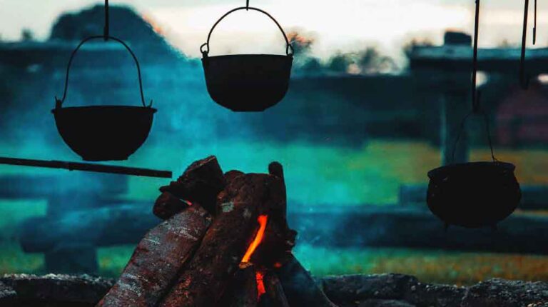 Feature | How To Bake Without Oven And Microwave | My Homesteading Secret...