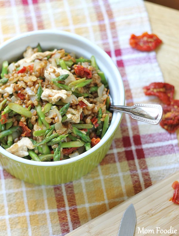 Chicken, Asparagus, Sun-dried Tomato and Wheat Berries Recipe | No Fuss Ways To Prepare Wheat Berries