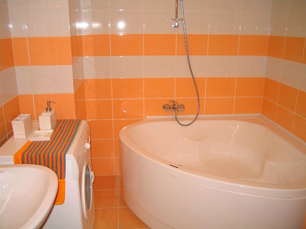 Bathroom Walls | 14 Cleaning Hacks For Every Household