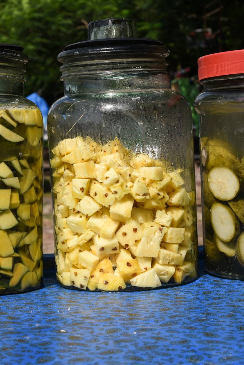 close-homemade-goose-berry-mango-pineapple | A Homesteader’s Guide To Canning Pineapple | canning kit