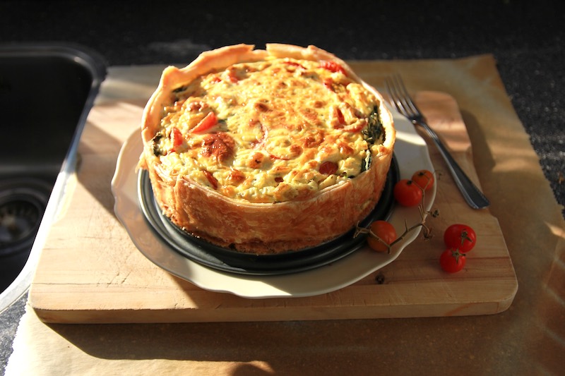 deep dish quiche | Tasty Recipes To Make For Mother's Day Breakfast | best mothers day brunch