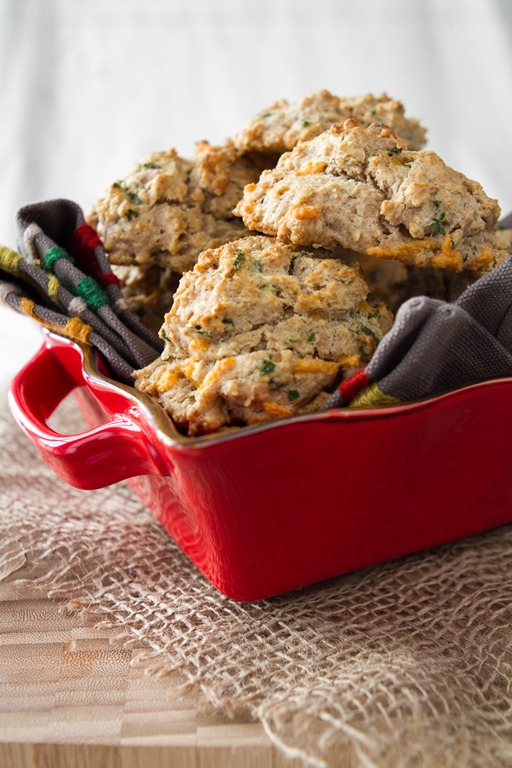 Herb & Cheese Vegan Thanksgiving Biscuit Recipe | Vegan Thanksgiving Recipes Your Kindred Guests Will Love | vegan thanksgiving recipes | vegan thanksgiving stuffing