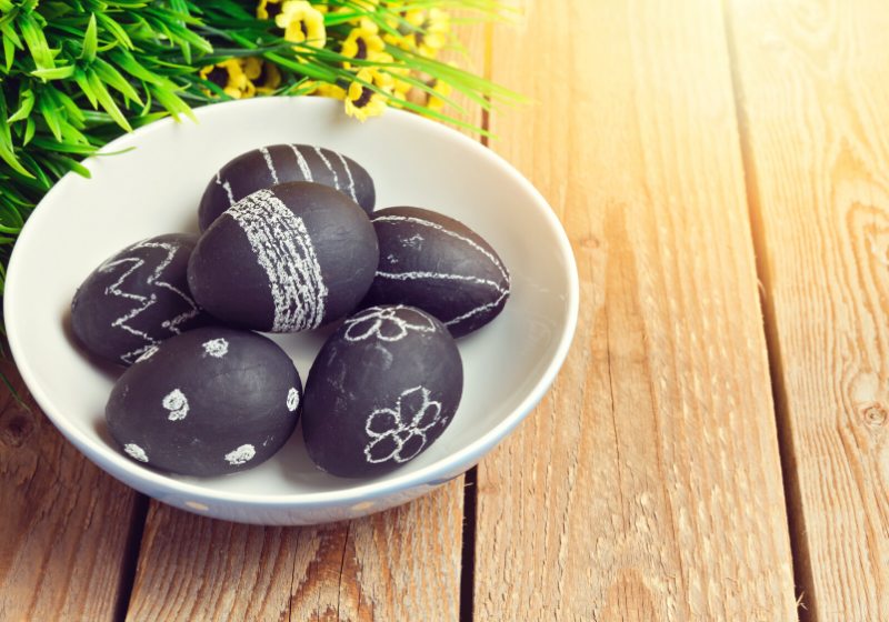 easter eggs painted chalkboard paint on | easter crafts diy
