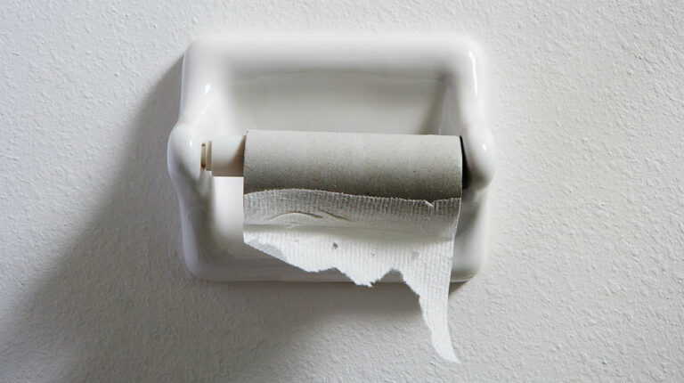 Your Poop Questions Are Now Answered | Homesteading