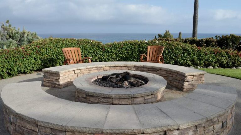fire pit ideas, outdoor fire pit ideas | Hottest Fire Pit Ideas and Designs | backyard fire pit | outdoor firepit ideas | Featured