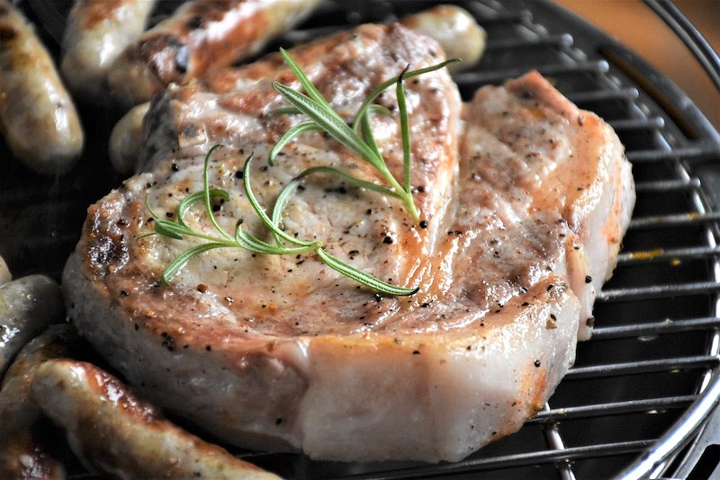 grilled porkchop | Memorial Day BBQ And Grill Recipes To Cook For The Long Weekend | bbq