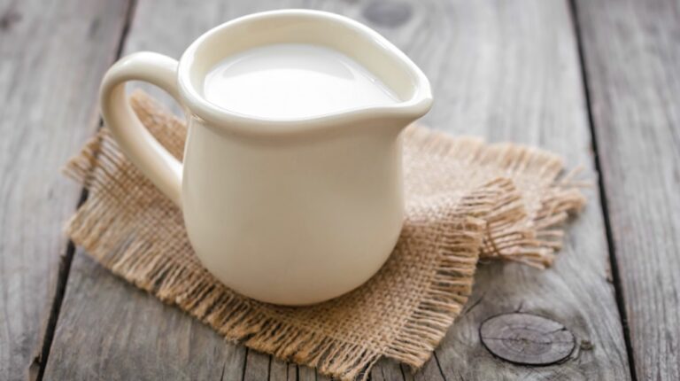 milk on table | How To Make Buttermilk On Your Homestead | how to make buttermilk | Featured