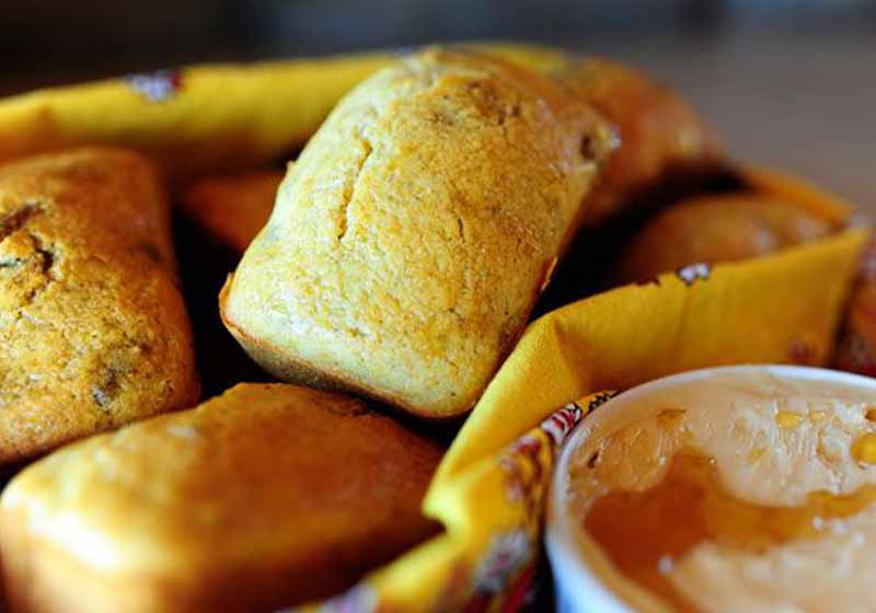 mini-corn-loaves-with-cranberries-and-pecans | easy dessert recipes