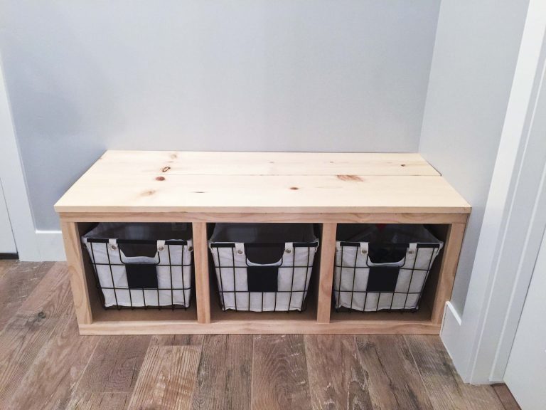 Mudroom DIY Bench | Mudroom Ideas Featuring Sustainable Materials Mudroom DIY Bench | Mudroom Ideas Featuring Sustainable Materials