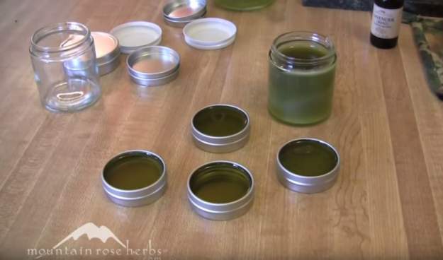 DIY Salve DIY Salve