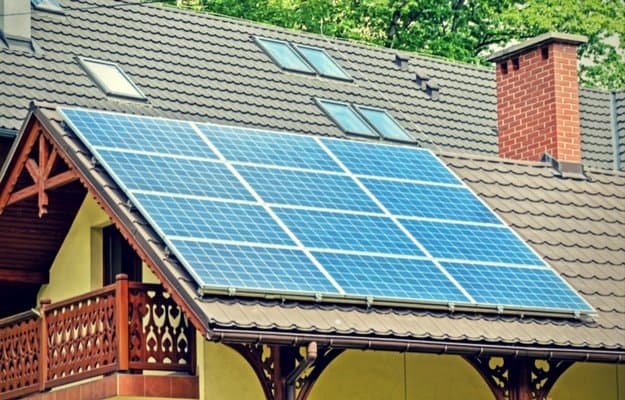 Average U.S. Roof Size: 2000 sq. ft. | Living Off the Grid: How Much Land Do You Need?