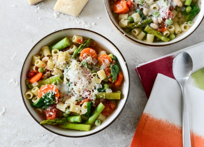 Crockpot Minestrone | Spring Recipes For The Homesteading Cook Crockpot Minestrone | Delicious Spring Recipes For The Homesteading Cook