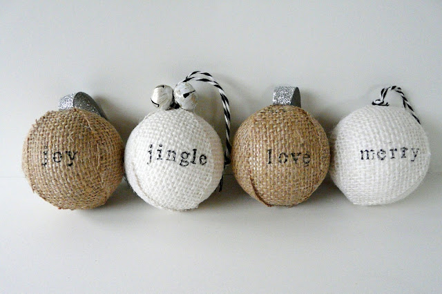Natural Stamped Burlap Christmas Ornaments | Breathtakingly Rustic Homemade Christmas Decorations