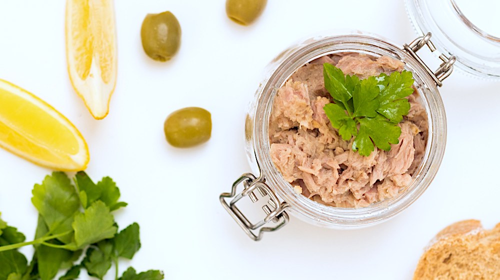 Top View Raw Tune Glass Jar | A Step-by-Step Guide To Canning Chicken Safely At Home