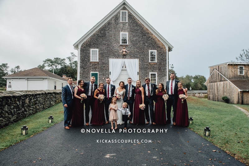 Fall wedding at Mount Hope Farm captured by Novella Photography